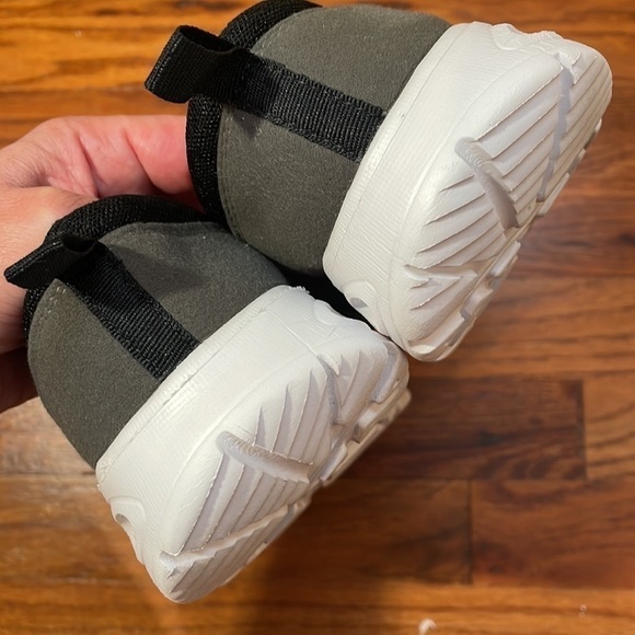 DBX Black Water Shoes‎ Size 8 - Picture 8 of 16